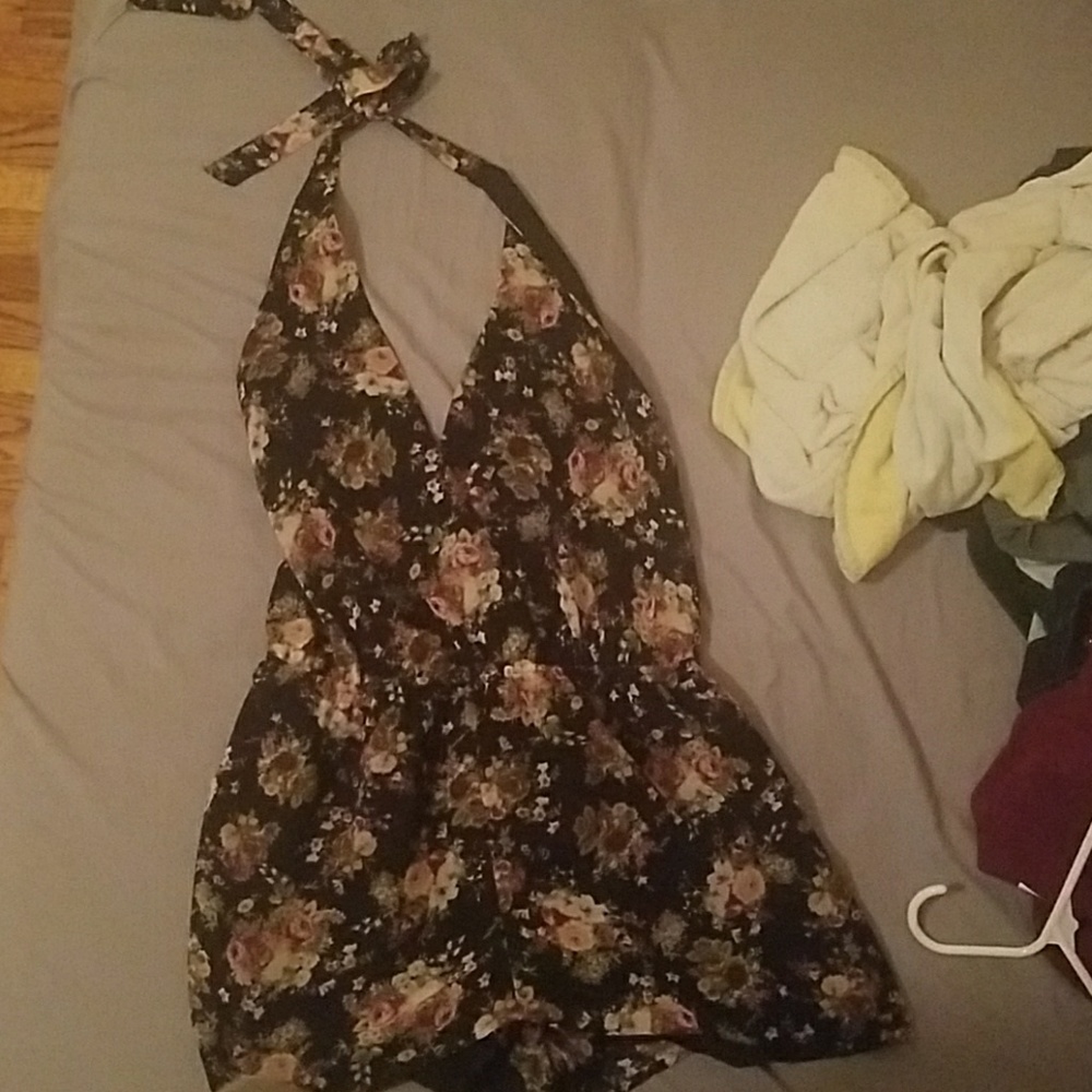 Halter top romper